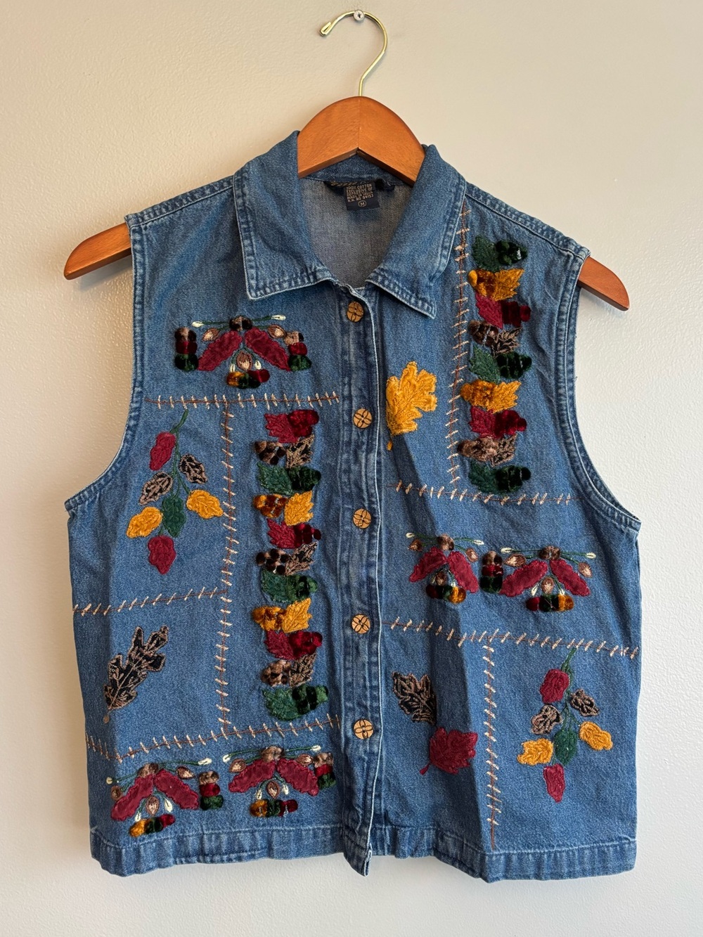 Vintage New Direction Fall Denim 90βs Vest Embroidered Leaves Berries Womenβs M.